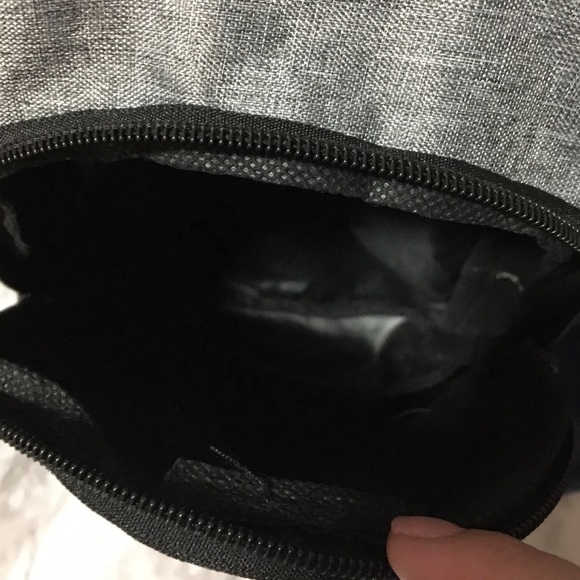 Gray Sport Sling Bag - Picture 4 of 4